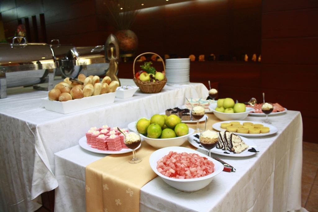 Transcorp Hotels Калабар Екстериор снимка