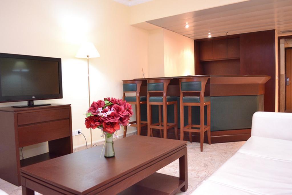 Transcorp Hotels Калабар Екстериор снимка