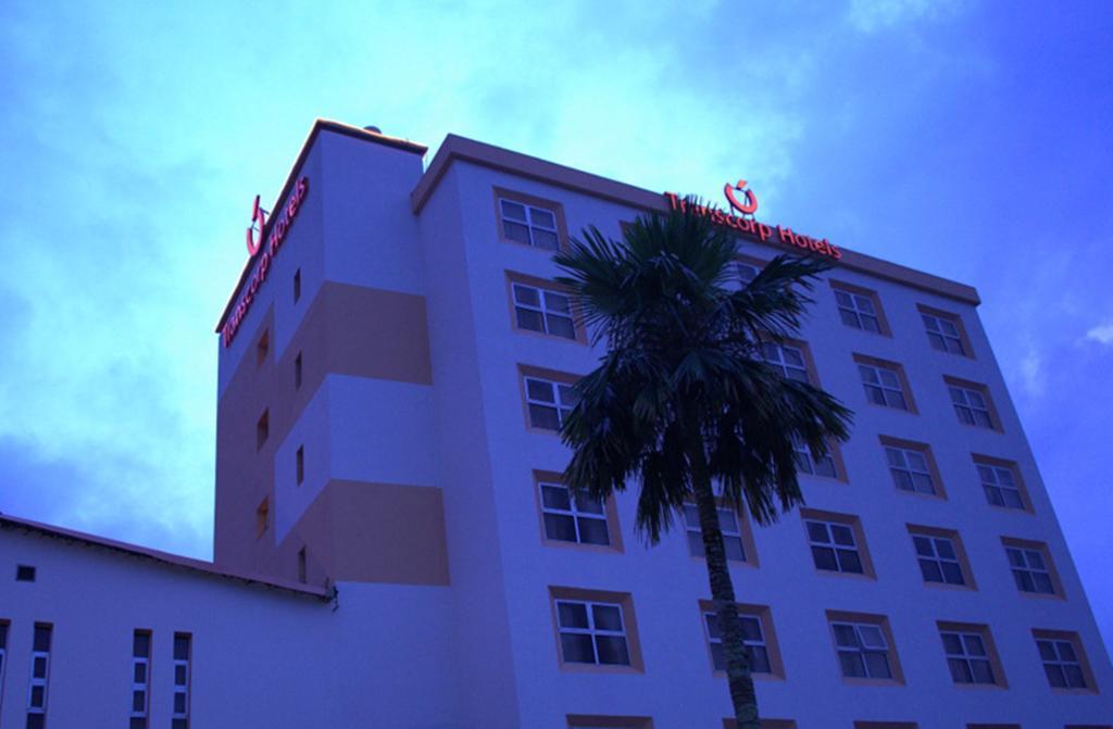 Transcorp Hotels Калабар Екстериор снимка